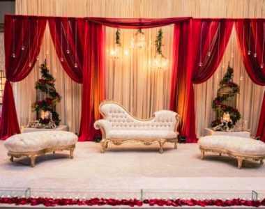 best-wedding-stage-decoration-pictures